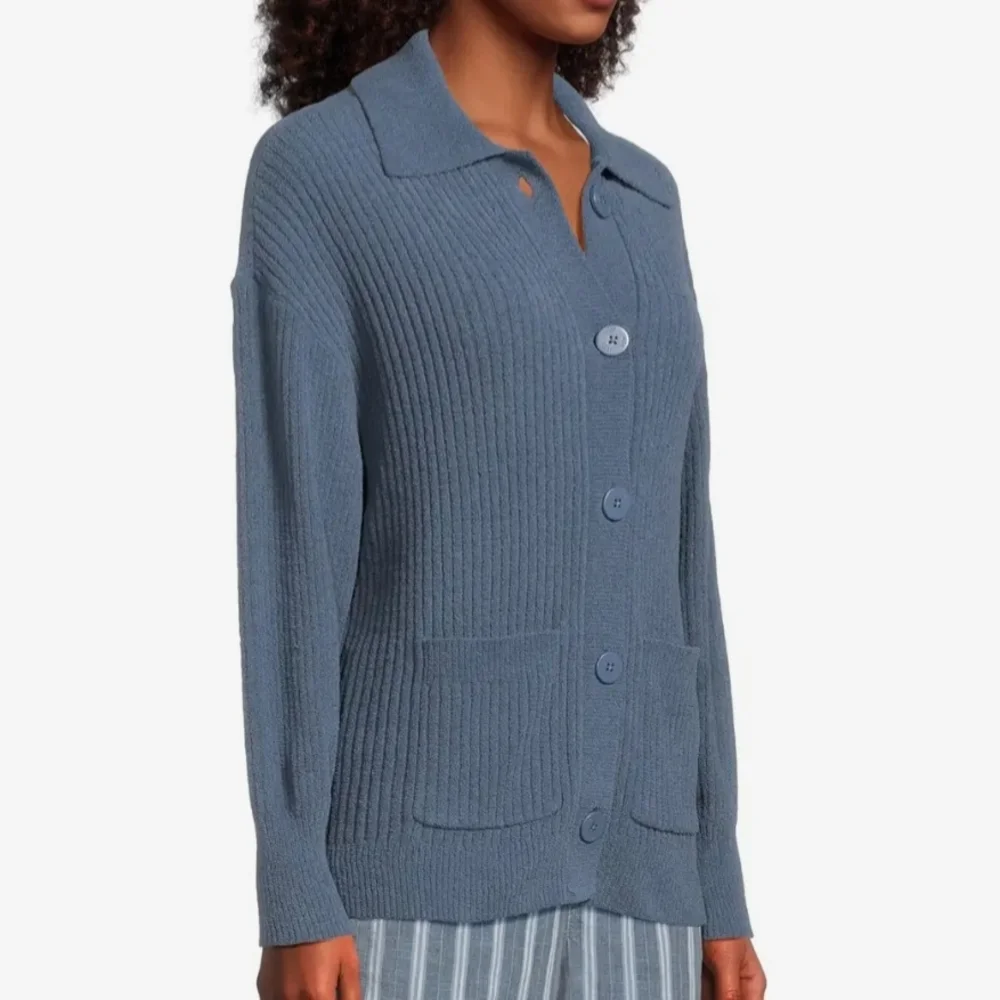 UGG Junipher Cardigan Lite in the color Desert Blue, M, NWT - Picture 8 of 16